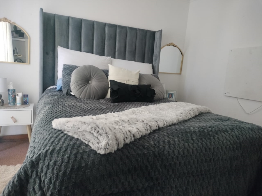 4 Bedroom Property for Sale in Ladybrand Free State